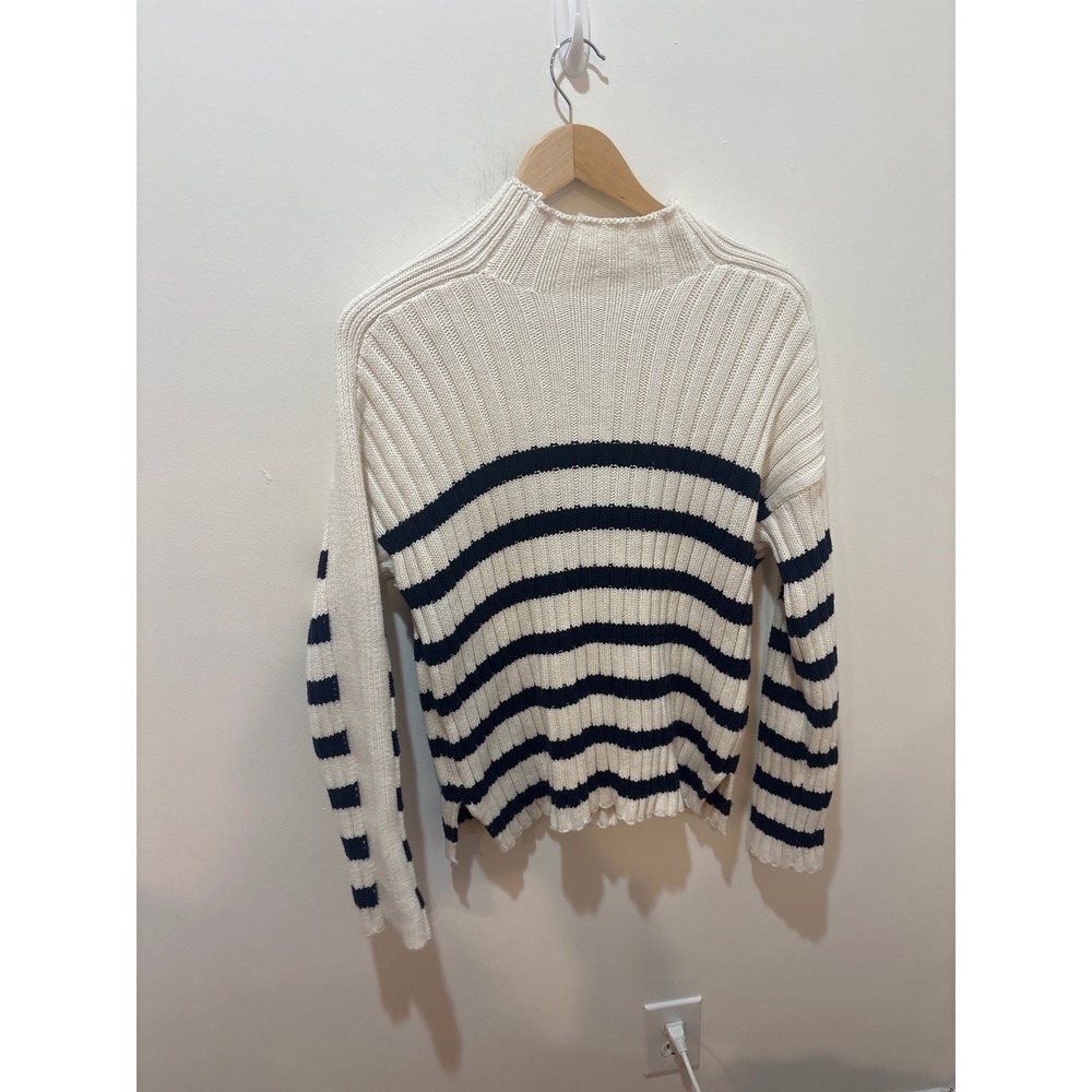 Abercrombie & Fitch Womens Cream Navy Striped Ribbed Mock Neck Sweater Medium